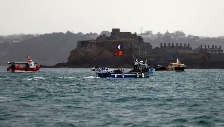 Pháp - Anh căng thẳng về quyền đánh bắt cá